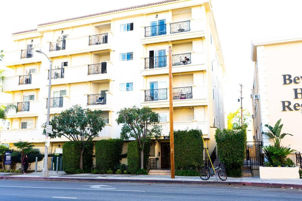 Luxury Beverly Hills Apartment 로스앤젤레스 외부 사진