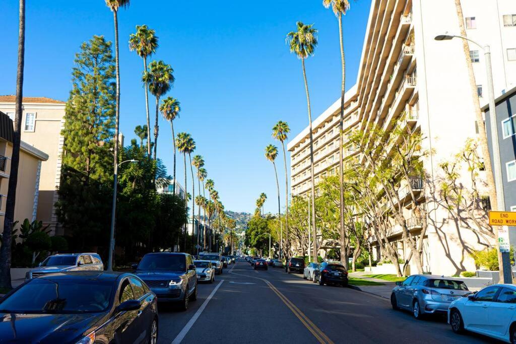 Luxury Beverly Hills Apartment 로스앤젤레스 외부 사진